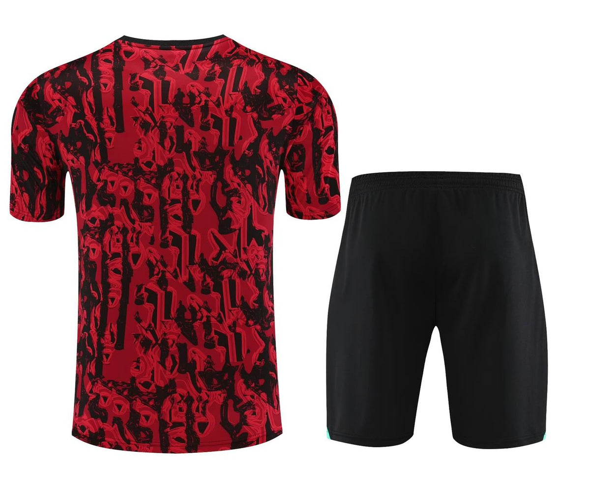 KIT TRAINING MANCHESTER UNITED RED 2023/2024