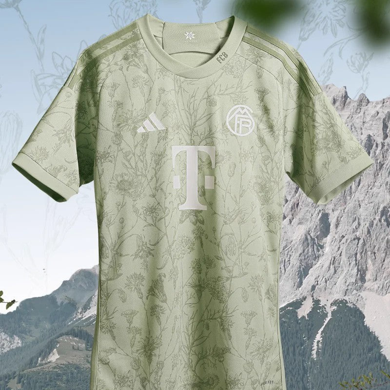 BAYERN MUNICH OKTOBERFEST JERSEY 2023/2024