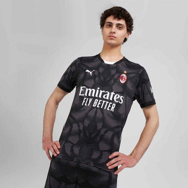 AC MILAN GOALKEEPER JERSEY 2024/2025